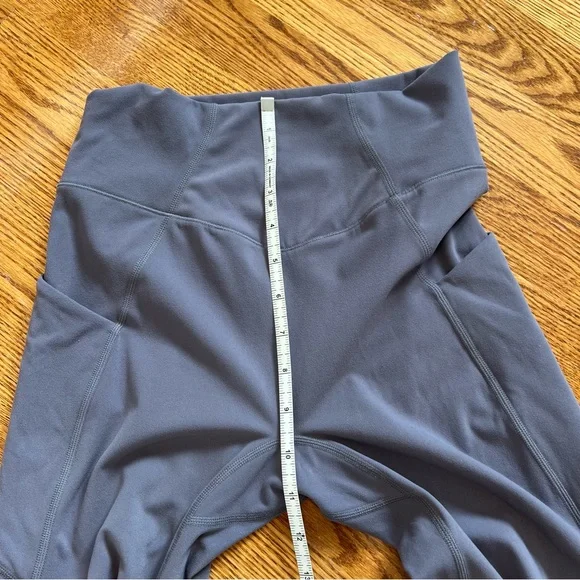 Buffbunny Hushberry Contour Pocket Leggings - Picture 13 of 16